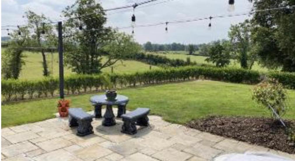 Field View Bed & Breakfast Ashfield  Exterior photo
